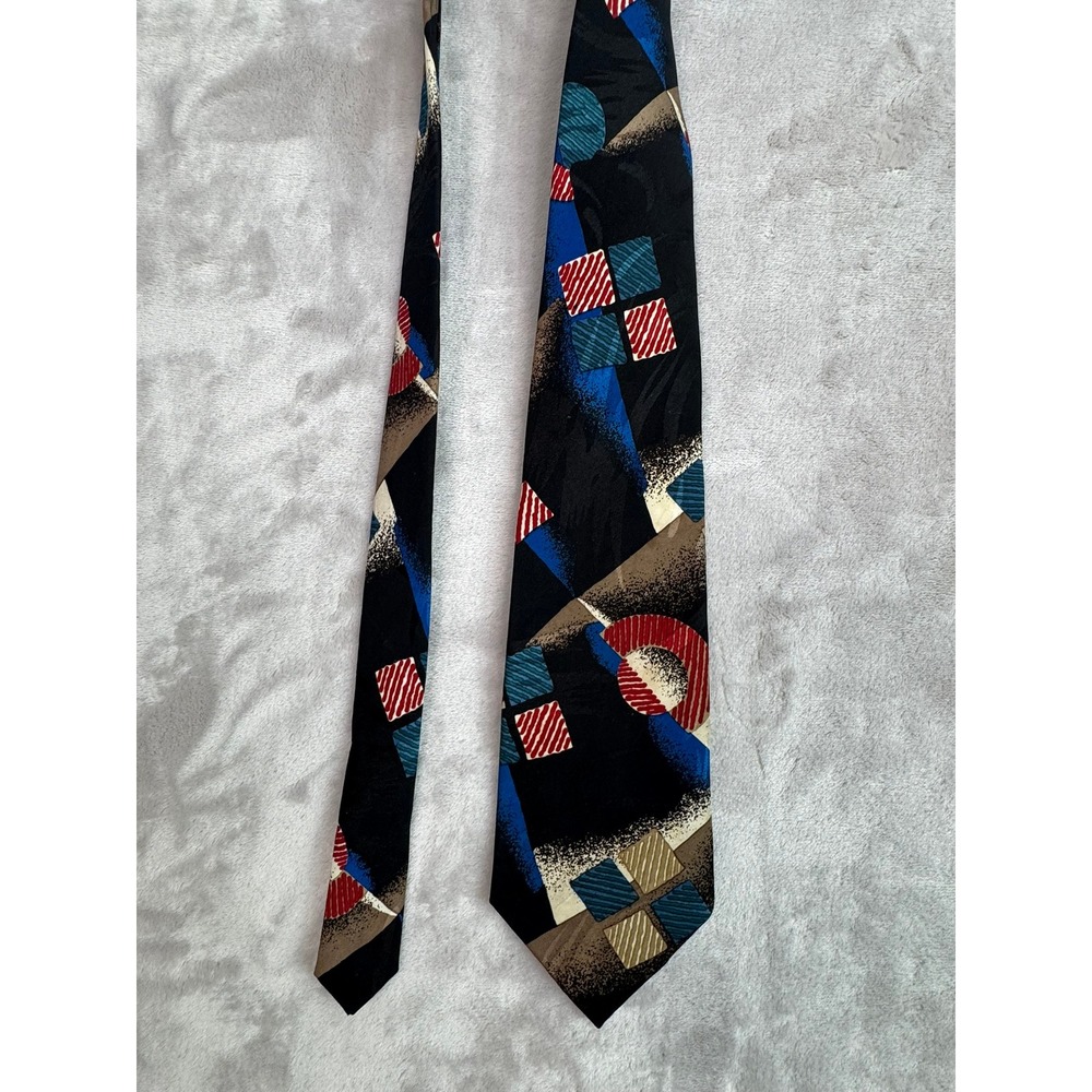 Bugle Boy USA Mens Geometric Pattern Necktie Black Blue Red Tan